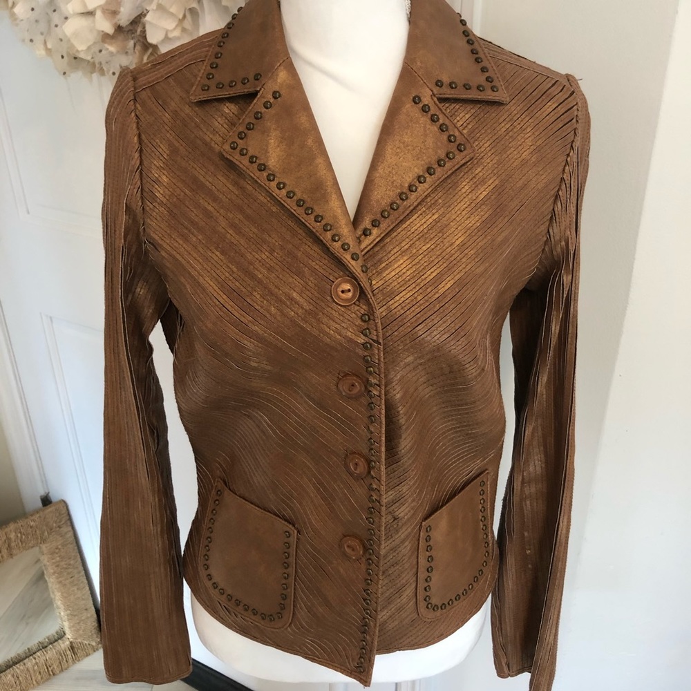 🤎Leather Studded Jacket🤎